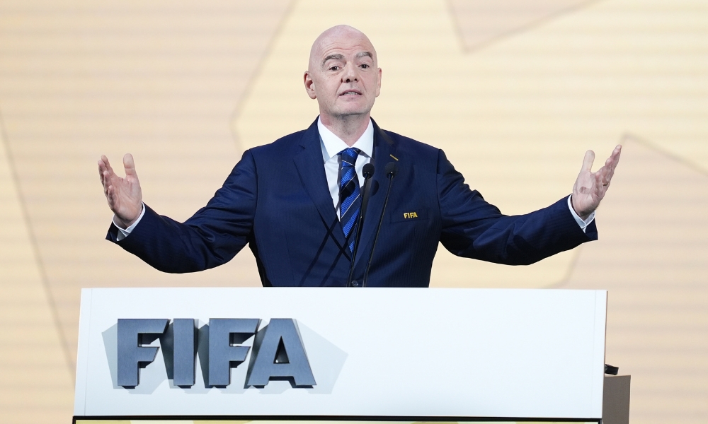 谱写属于自 谱写属于自